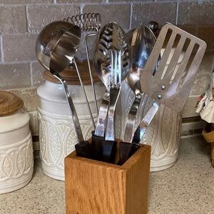 7pc Cutco Utensil Set w Holder